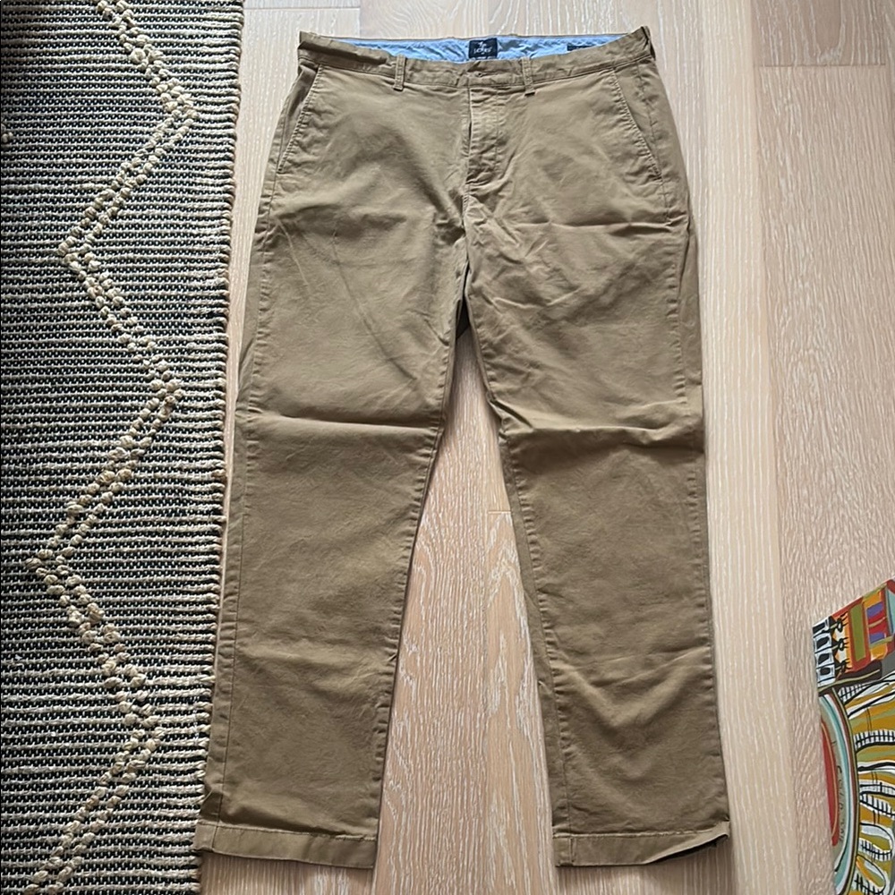 Men's Khaki Pants